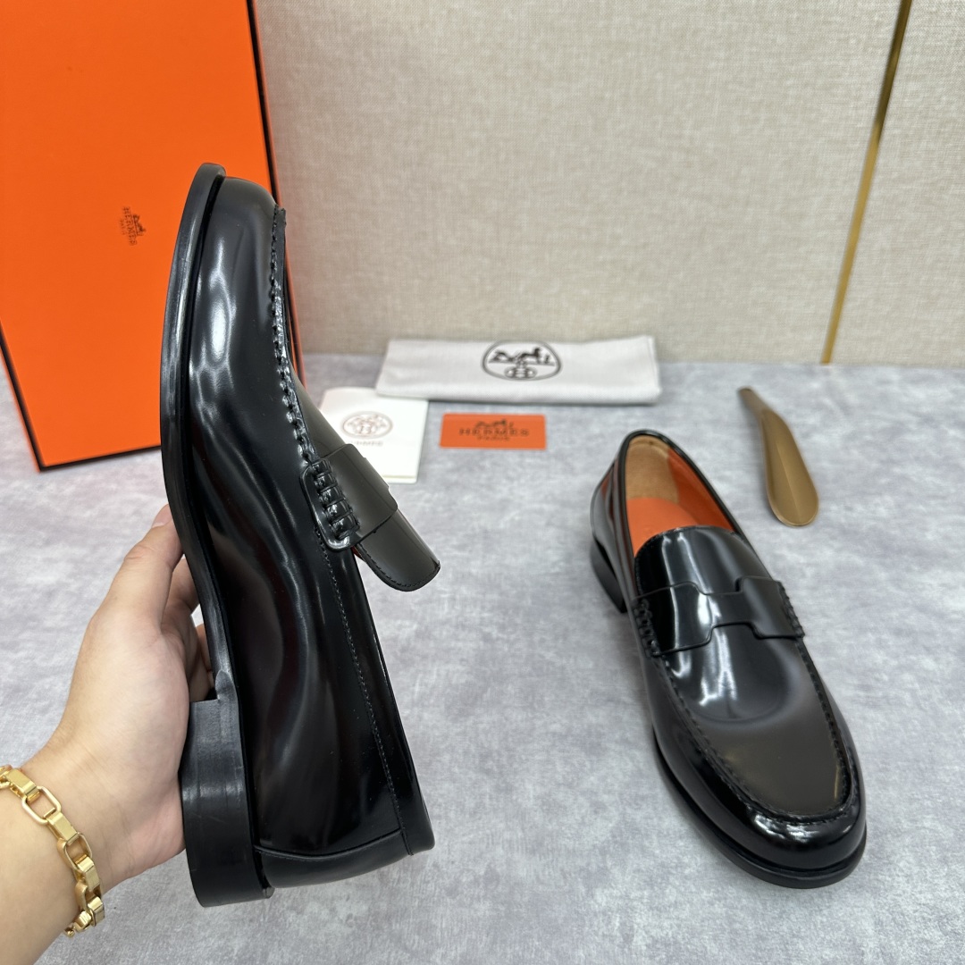 💋💍 H家  爱马-仕 新品Destin乐福鞋  官方 9700  新款男士便鞋上🆕   一脚蹬套脚乐福