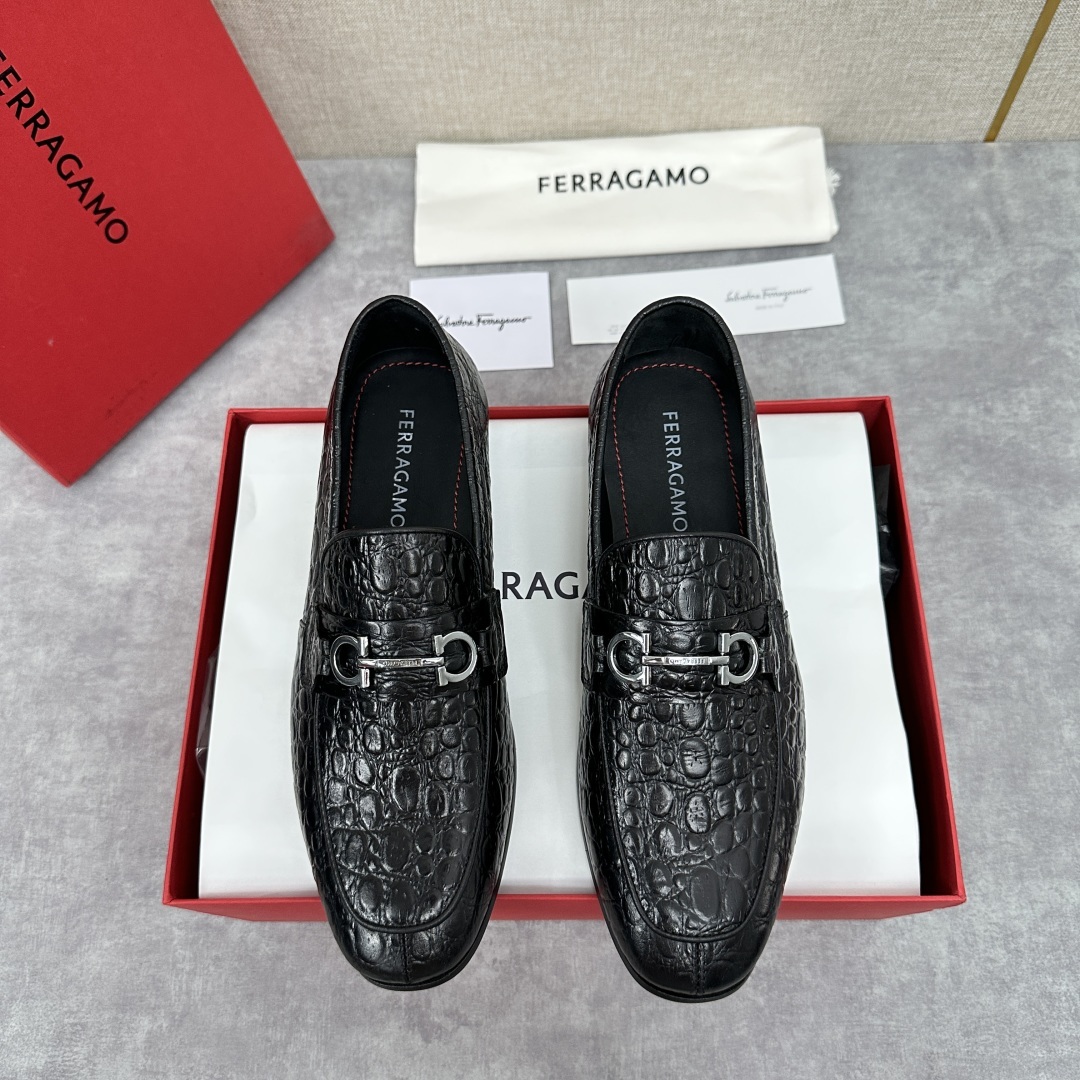 💋💍SF家 菲拉~格慕FERRAGAM* 新品乐福鞋皮鞋 莫卡辛鞋 官方8,600