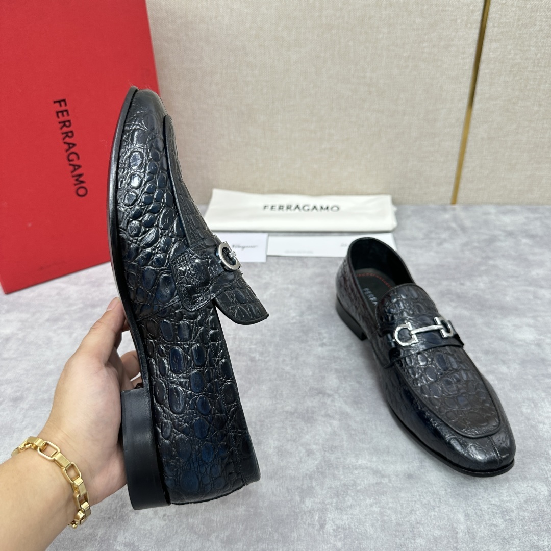 💋💍SF家 菲拉~格慕FERRAGAM* 新品乐福鞋皮鞋 莫卡辛鞋 官方8,600
