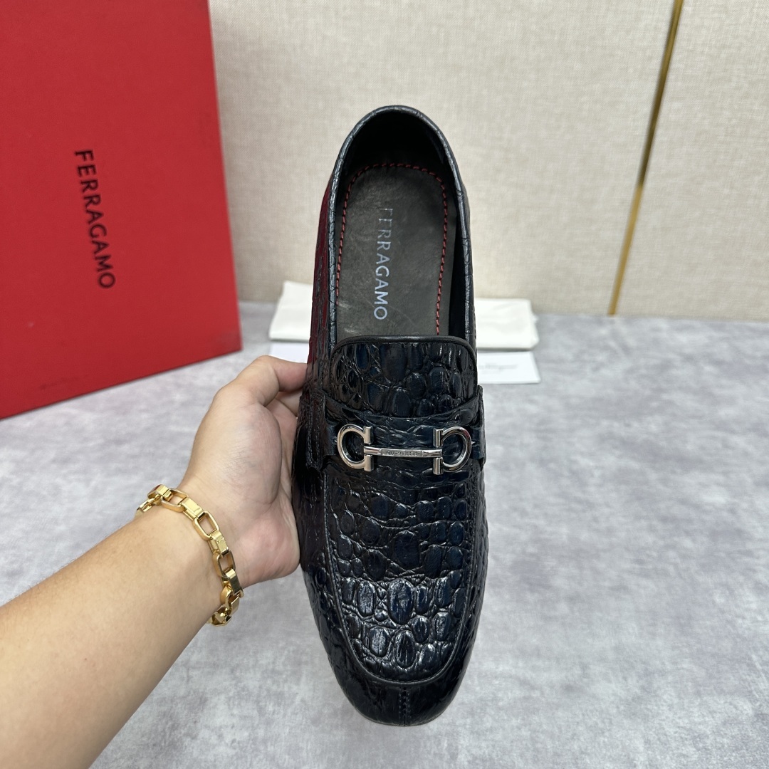 💋💍SF家 菲拉~格慕FERRAGAM* 新品乐福鞋皮鞋 莫卡辛鞋 官方8,600