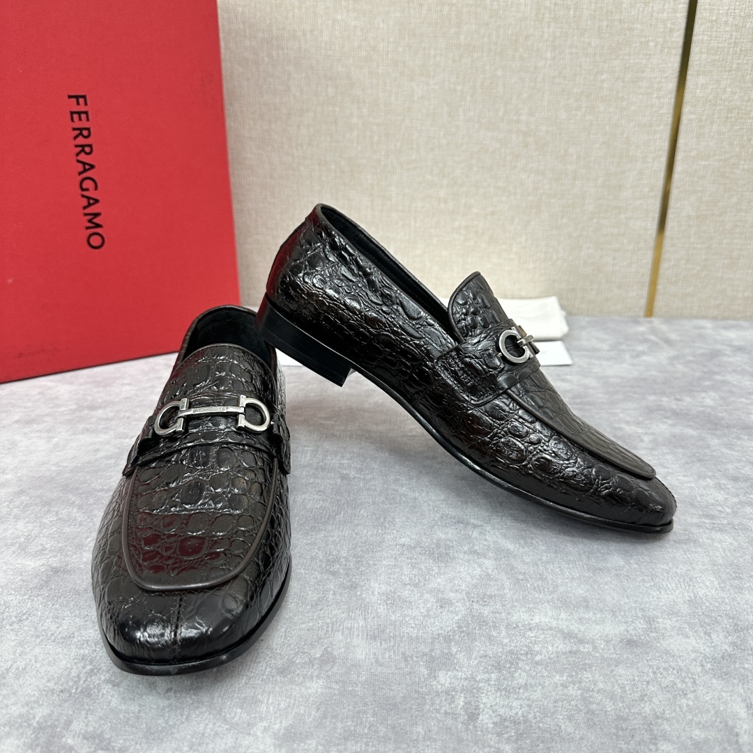 💋💍SF家 菲拉~格慕FERRAGAM* 新品乐福鞋皮鞋 莫卡辛鞋 官方8,600