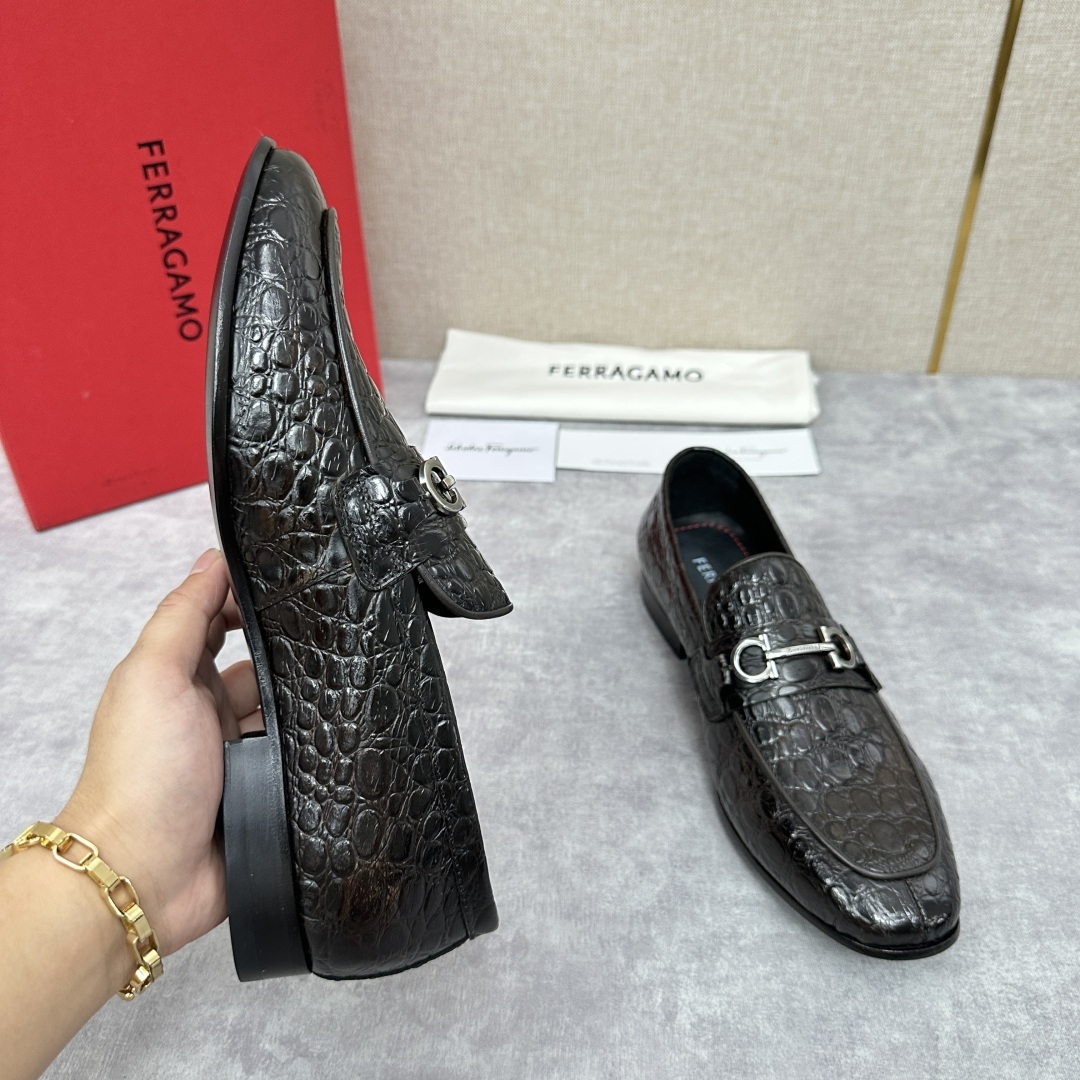 💋💍SF家 菲拉~格慕FERRAGAM* 新品乐福鞋皮鞋 莫卡辛鞋 官方8,600