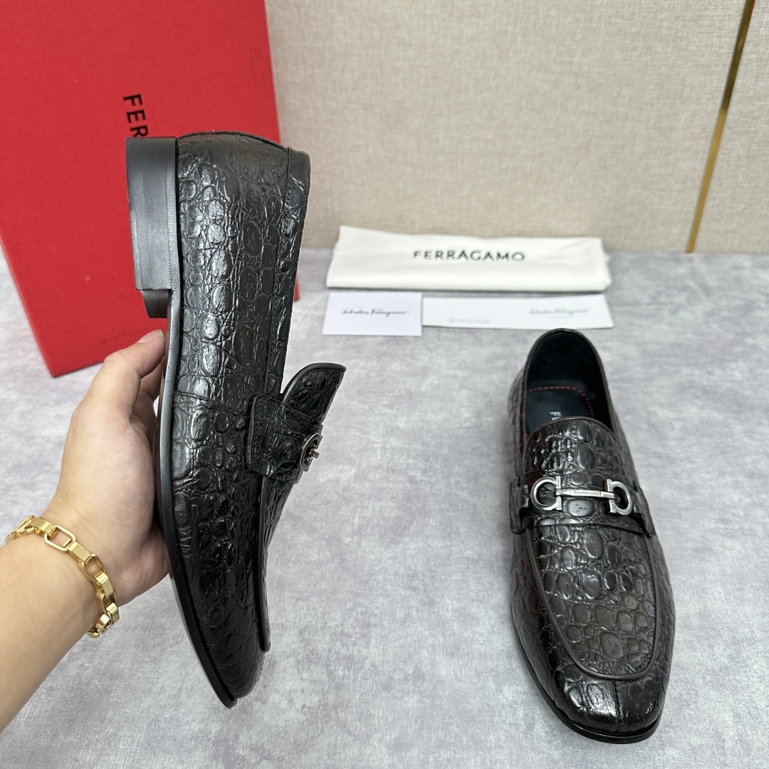 💋💍SF家 菲拉~格慕FERRAGAM* 新品乐福鞋皮鞋 莫卡辛鞋 官方8,600