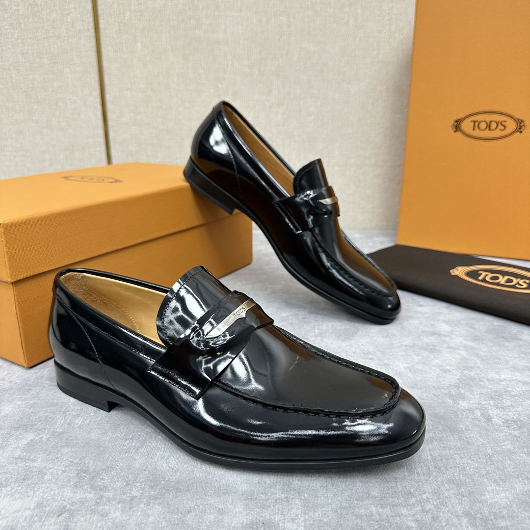 💋💍TOD*S 新品   托德-斯  皮革乐福鞋皮鞋    官方   6,600   本款乐福鞋设计简约
