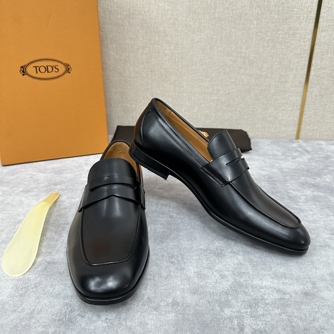 💋💍TOD*S 新品   托德-斯  皮革乐福鞋皮鞋    官方   6,600   本款乐福鞋设计简约