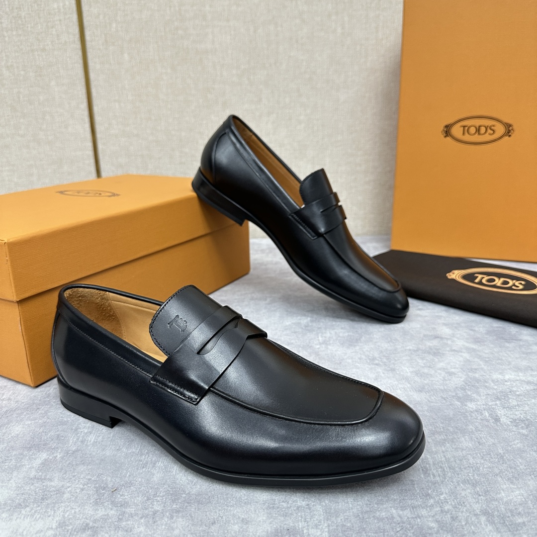 💋💍TOD*S 新品   托德-斯  皮革乐福鞋皮鞋    官方   6,600   本款乐福鞋设计简约
