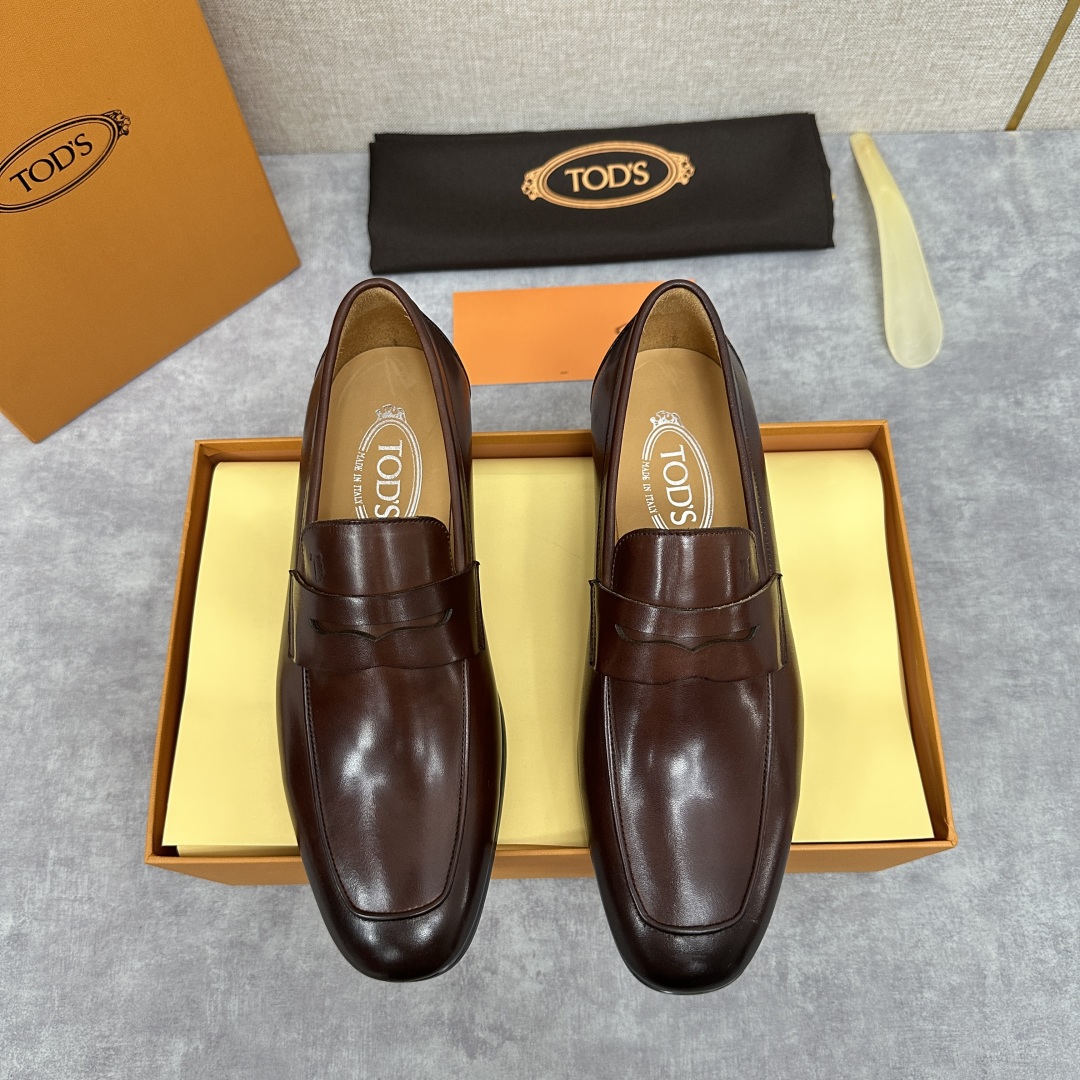 💋💍TOD*S 新品   托德-斯  皮革乐福鞋皮鞋    官方   6,600   本款乐福鞋设计简约