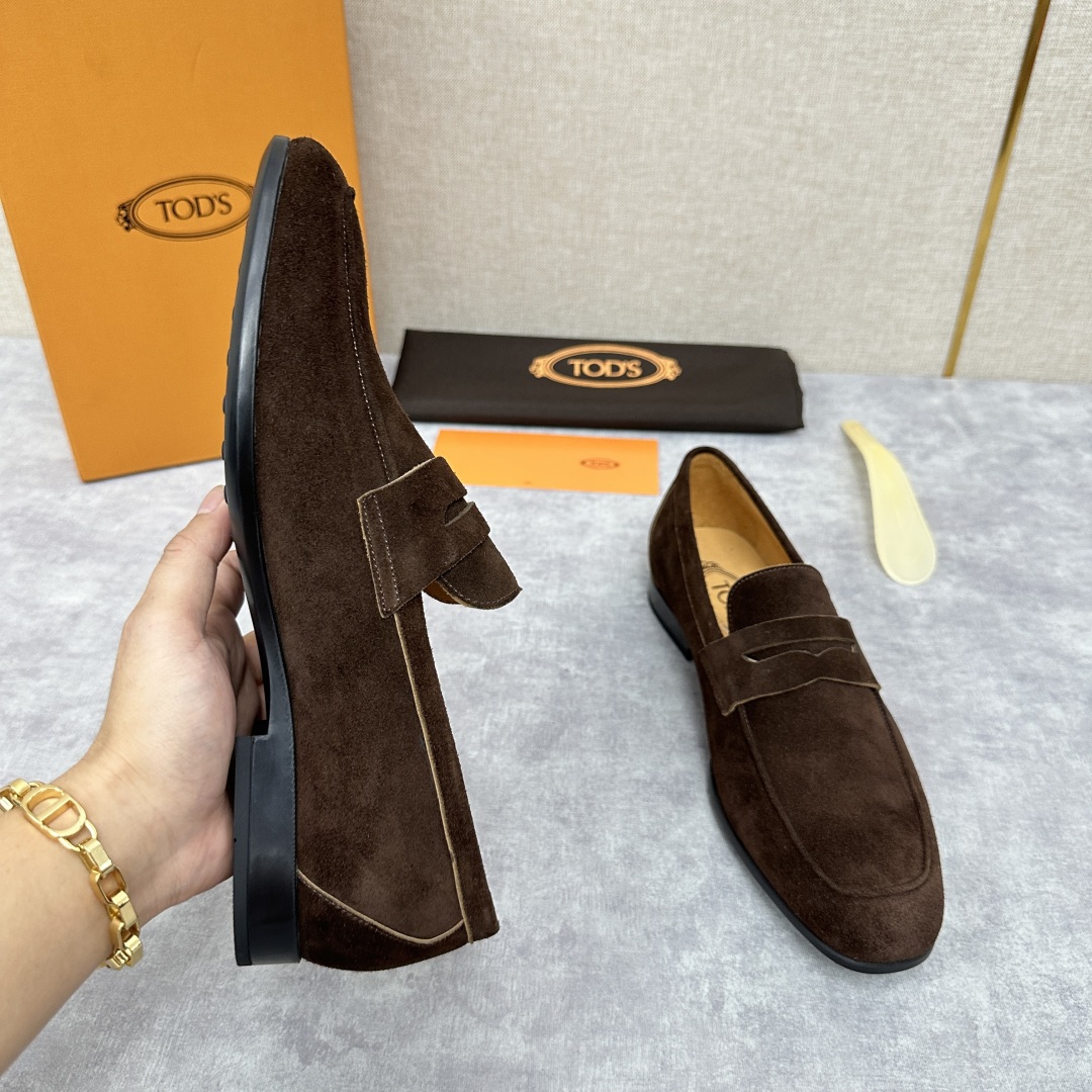 💋💍TOD*S 新品   托德-斯  皮革乐福鞋皮鞋    官方   6,600   本款乐福鞋设计简约