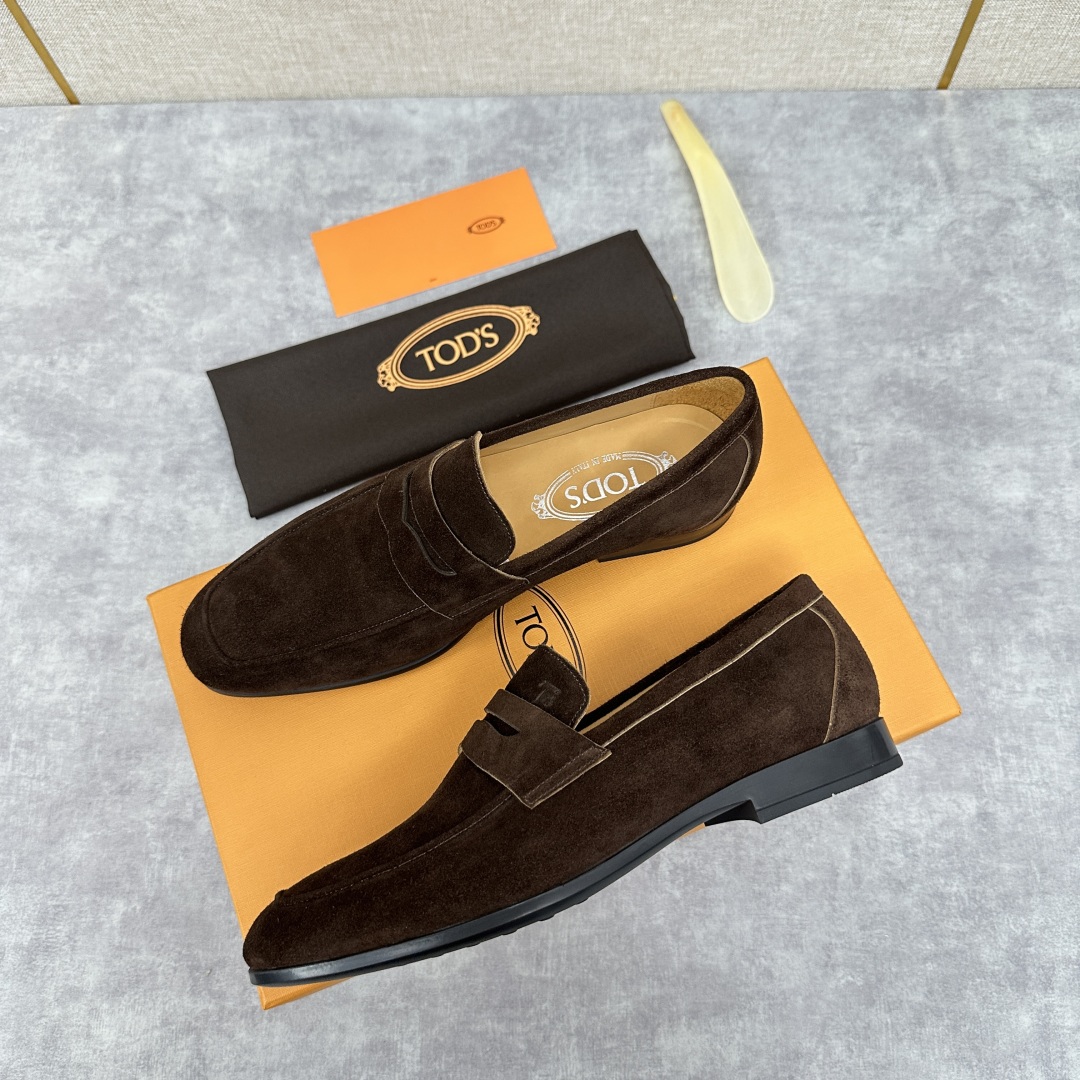 💋💍TOD*S 新品   托德-斯  皮革乐福鞋皮鞋    官方   6,600   本款乐福鞋设计简约