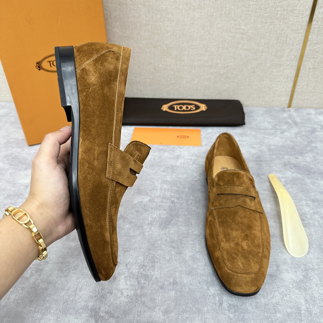 💋💍TOD*S 新品   托德-斯  皮革乐福鞋皮鞋    官方   6,600   本款乐福鞋设计简约
