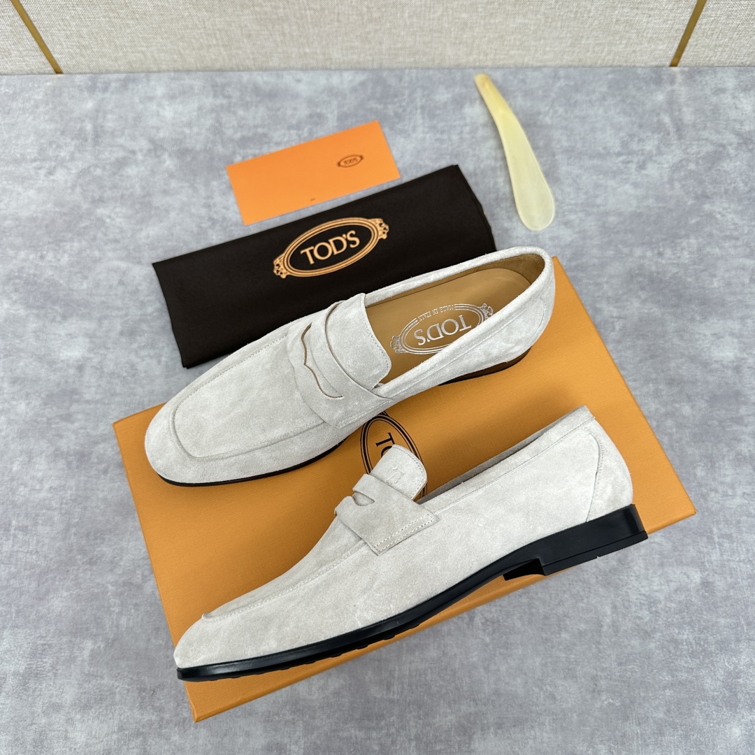 💋💍TOD*S 新品   托德-斯  皮革乐福鞋皮鞋    官方   6,600   本款乐福鞋设计简约