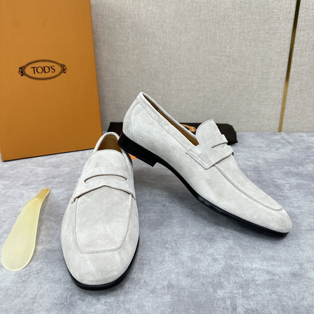 💋💍TOD*S 新品   托德-斯  皮革乐福鞋皮鞋    官方   6,600   本款乐福鞋设计简约