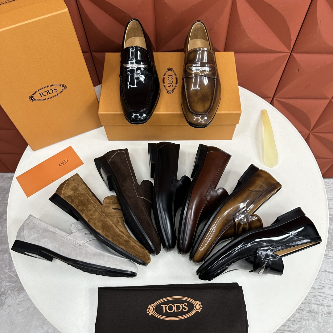 💋💍TOD*S 新品   托德-斯  皮革乐福鞋皮鞋    官方   6,600   本款乐福鞋设计简约
