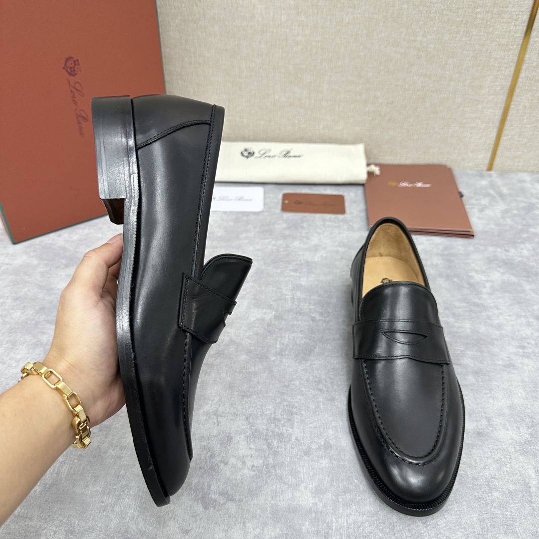 💋💍LP家新品    Loro Pian*  诺悠*翩雅  休闲一脚蹬乐福皮鞋鞋  选用牛皮磨砂牛皮打造