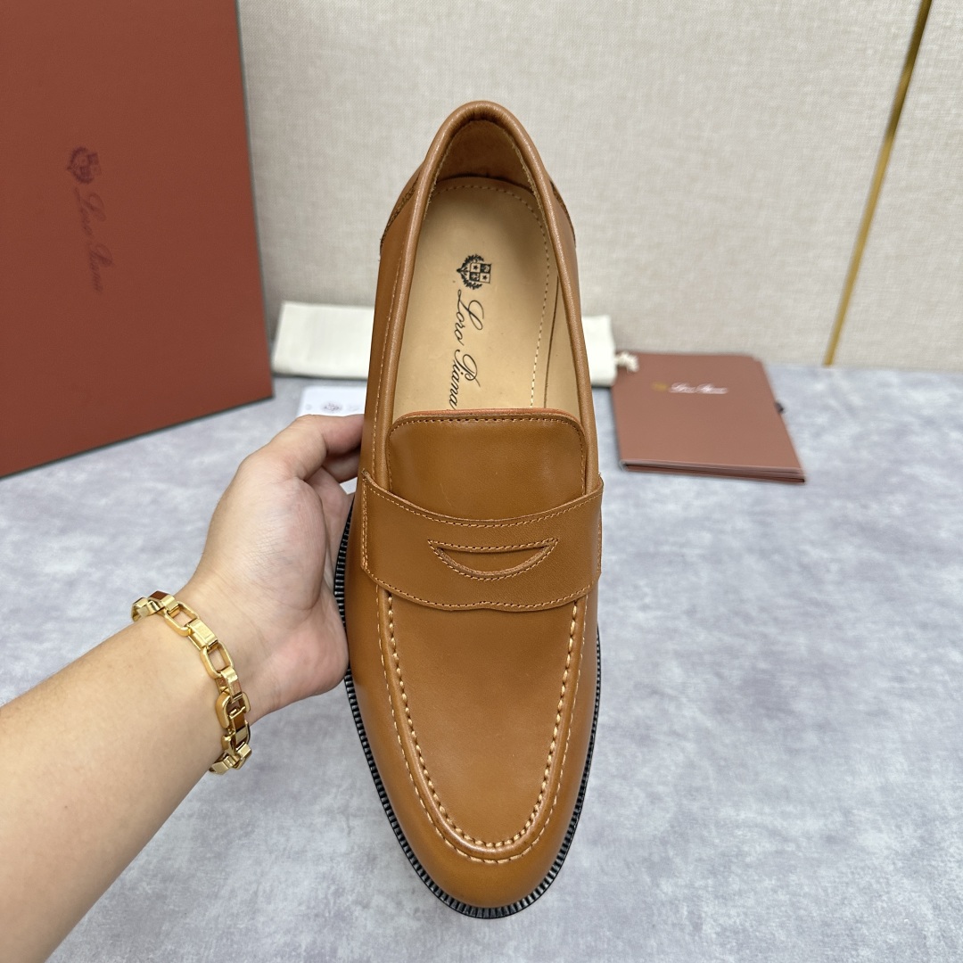 💋💍LP家新品    Loro Pian*  诺悠*翩雅  休闲一脚蹬乐福皮鞋鞋  选用牛皮磨砂牛皮打造