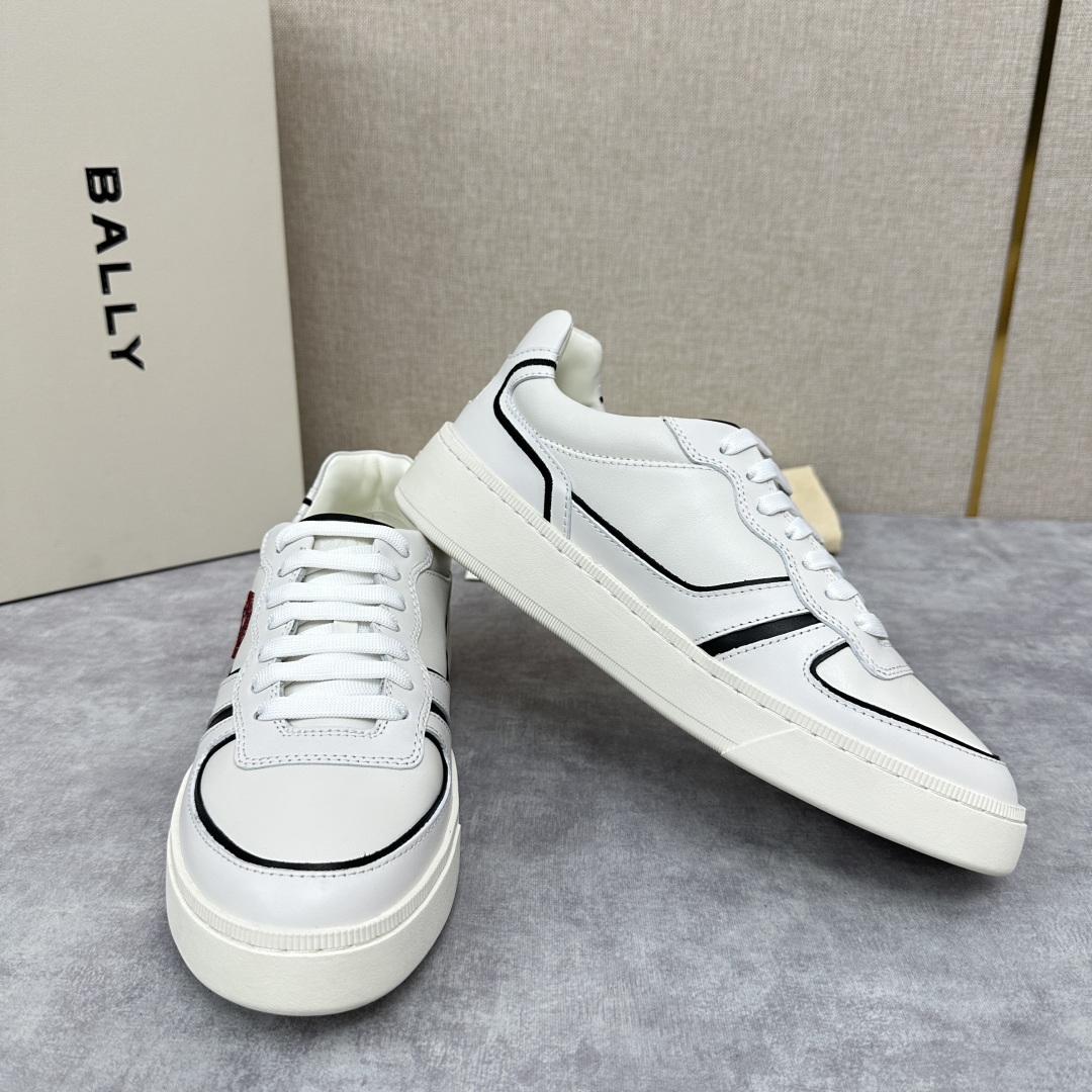 💋💍BL家新品  BAL*Y/巴-利 男士皮革休闲运动鞋出货
，经典休闲运动鞋型，鞋面采用小牛皮和绒面皮