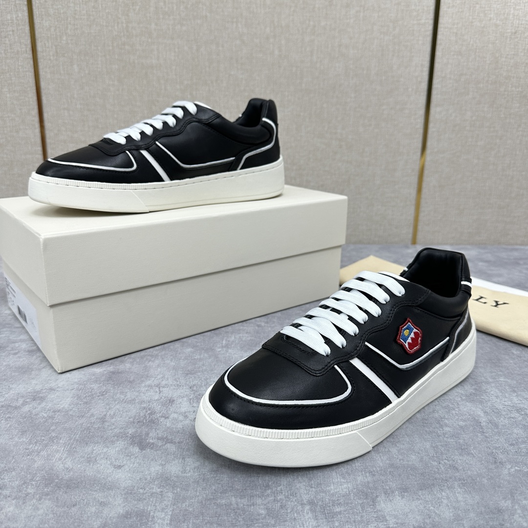 💋💍BL家新品  BAL*Y/巴-利 男士皮革休闲运动鞋出货
，经典休闲运动鞋型，鞋面采用小牛皮和绒面皮