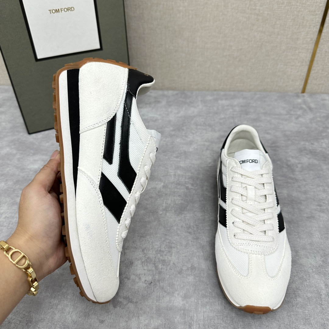 💋💍TF家新品  Tom Fo*d  汤姆-福特  James 反毛牛皮拼接网布面低帮运动鞋 采用多种材