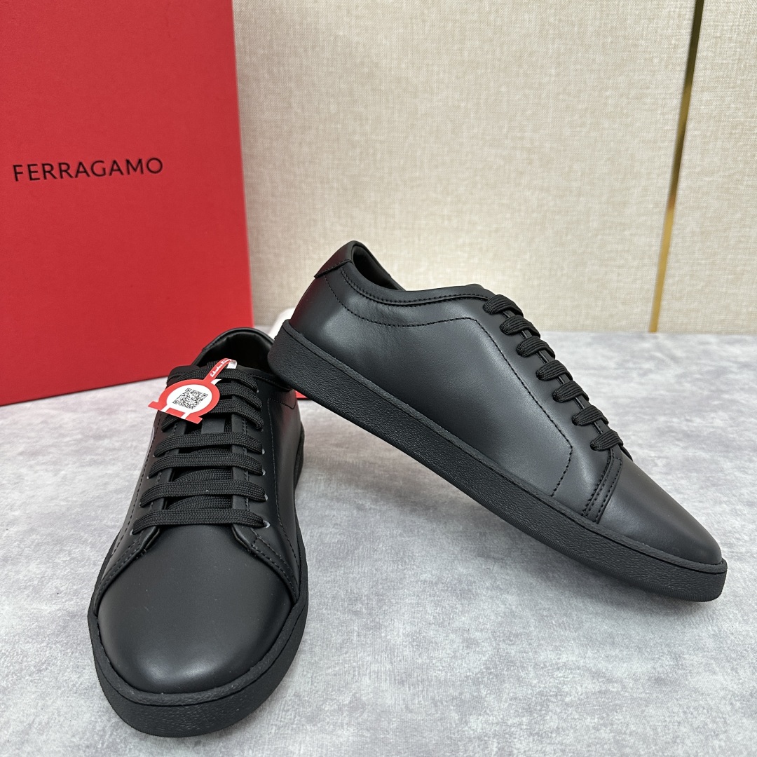 💋💍SF家新品 菲拉～ GANCINI运动鞋板鞋  官方  5,800   以Ferragam* 特有的