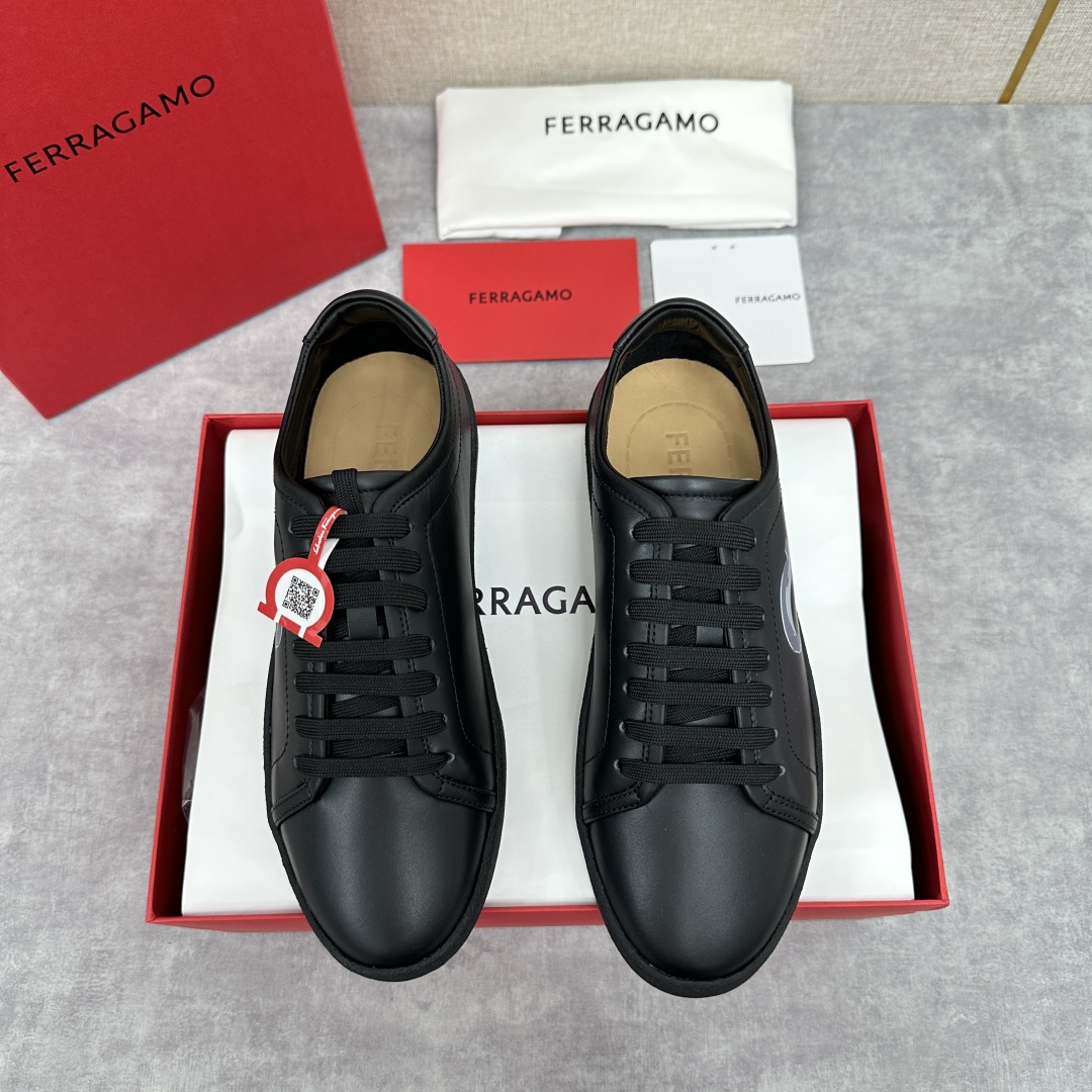 💋💍SF家新品 菲拉～ GANCINI运动鞋板鞋  官方  5,800   以Ferragam* 特有的