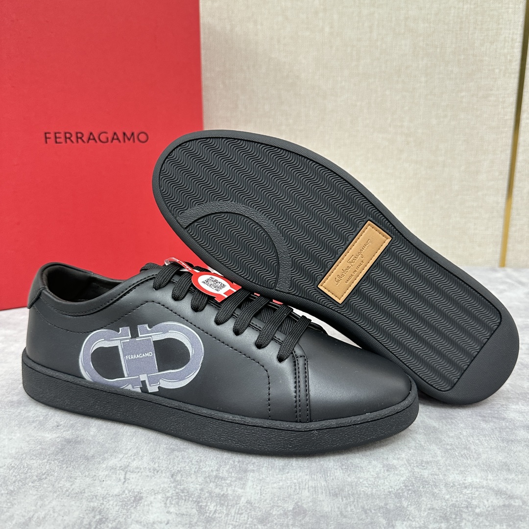 💋💍SF家新品 菲拉～ GANCINI运动鞋板鞋  官方  5,800   以Ferragam* 特有的