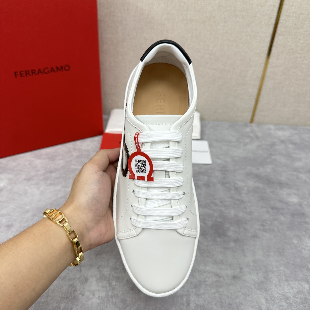 💋💍SF家新品 菲拉～ GANCINI运动鞋板鞋  官方  5,800   以Ferragam* 特有的