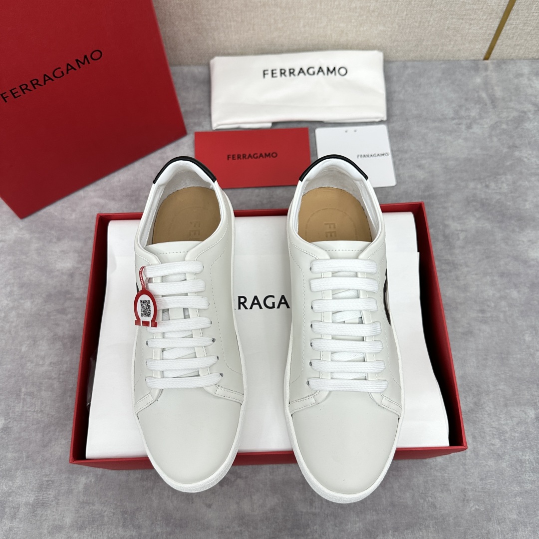 💋💍SF家新品 菲拉～ GANCINI运动鞋板鞋  官方  5,800   以Ferragam* 特有的