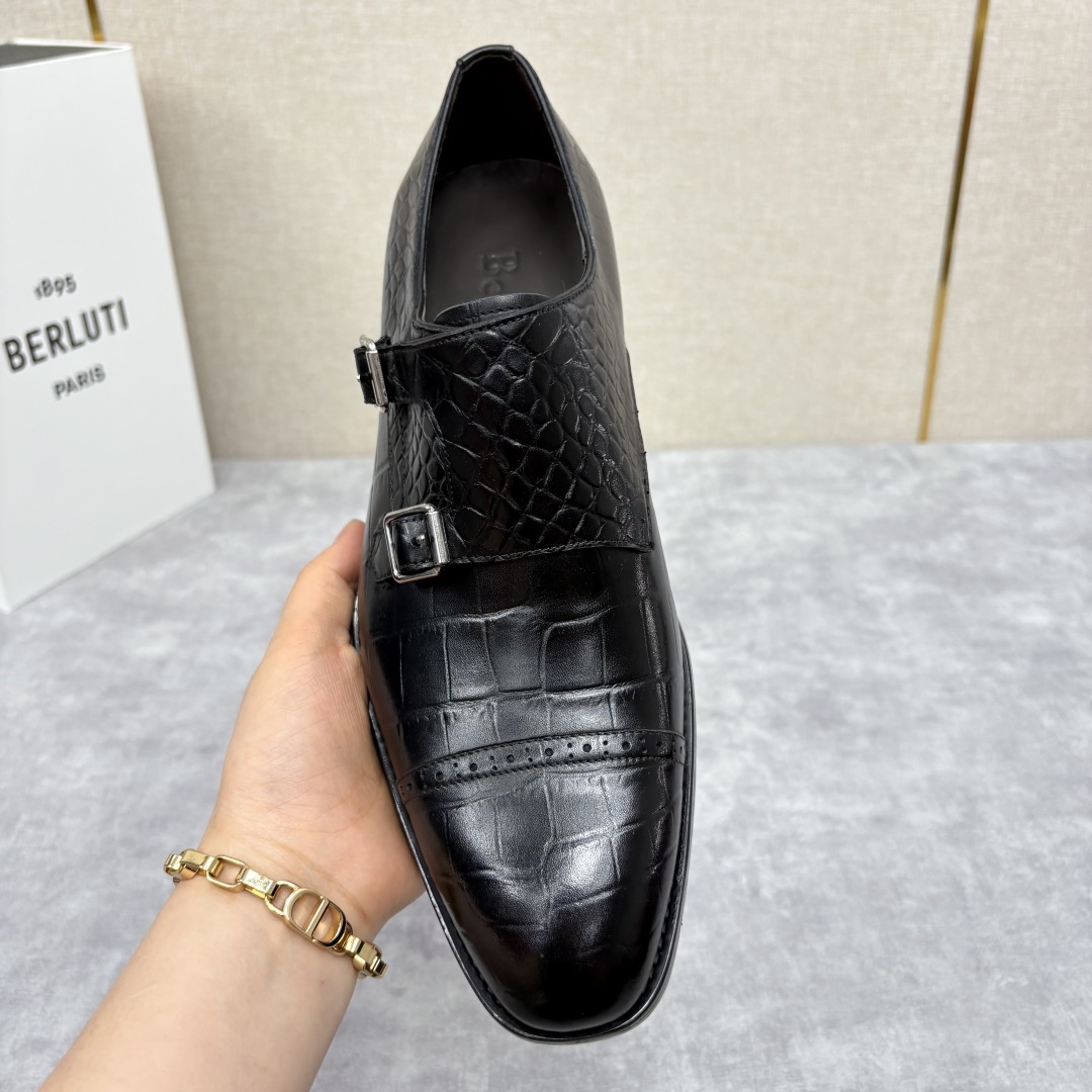 💋 💍 Burlut* 布鲁提 手工擦色牛皮牛津鞋 男 士正装鞋皮鞋👞 此款系带浅口鞋采用进口牛皮/