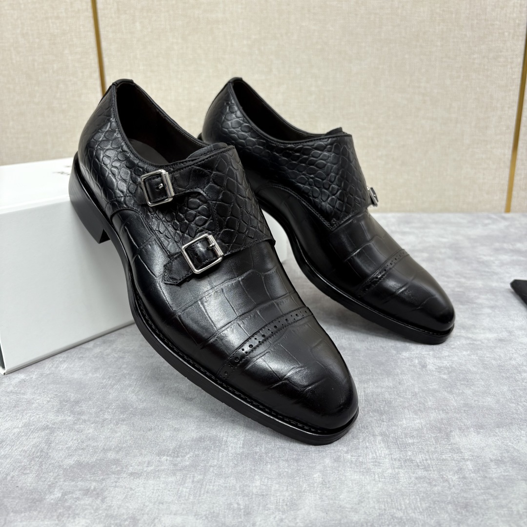 💋 💍 Burlut* 布鲁提 手工擦色牛皮牛津鞋 男 士正装鞋皮鞋👞 此款系带浅口鞋采用进口牛皮/