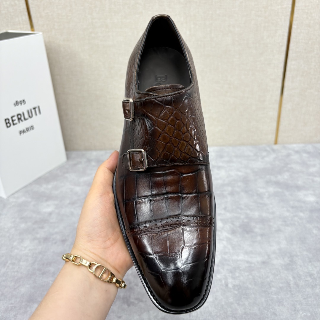 💋 💍 Burlut* 布鲁提 手工擦色牛皮牛津鞋 男 士正装鞋皮鞋👞 此款系带浅口鞋采用进口牛皮/