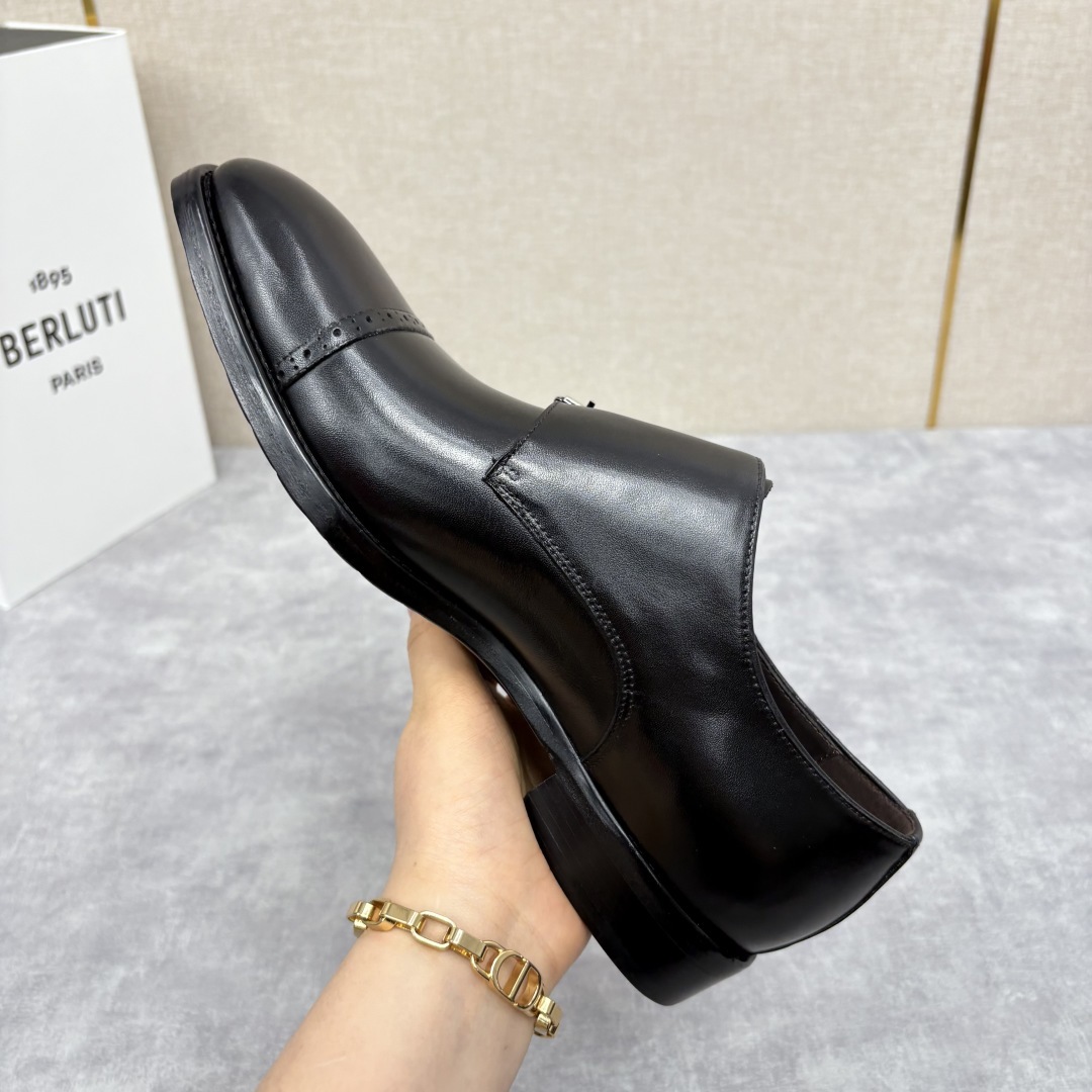 💋 💍 Burlut* 布鲁提 手工擦色牛皮牛津鞋 男 士正装鞋皮鞋👞 此款系带浅口鞋采用进口牛皮/