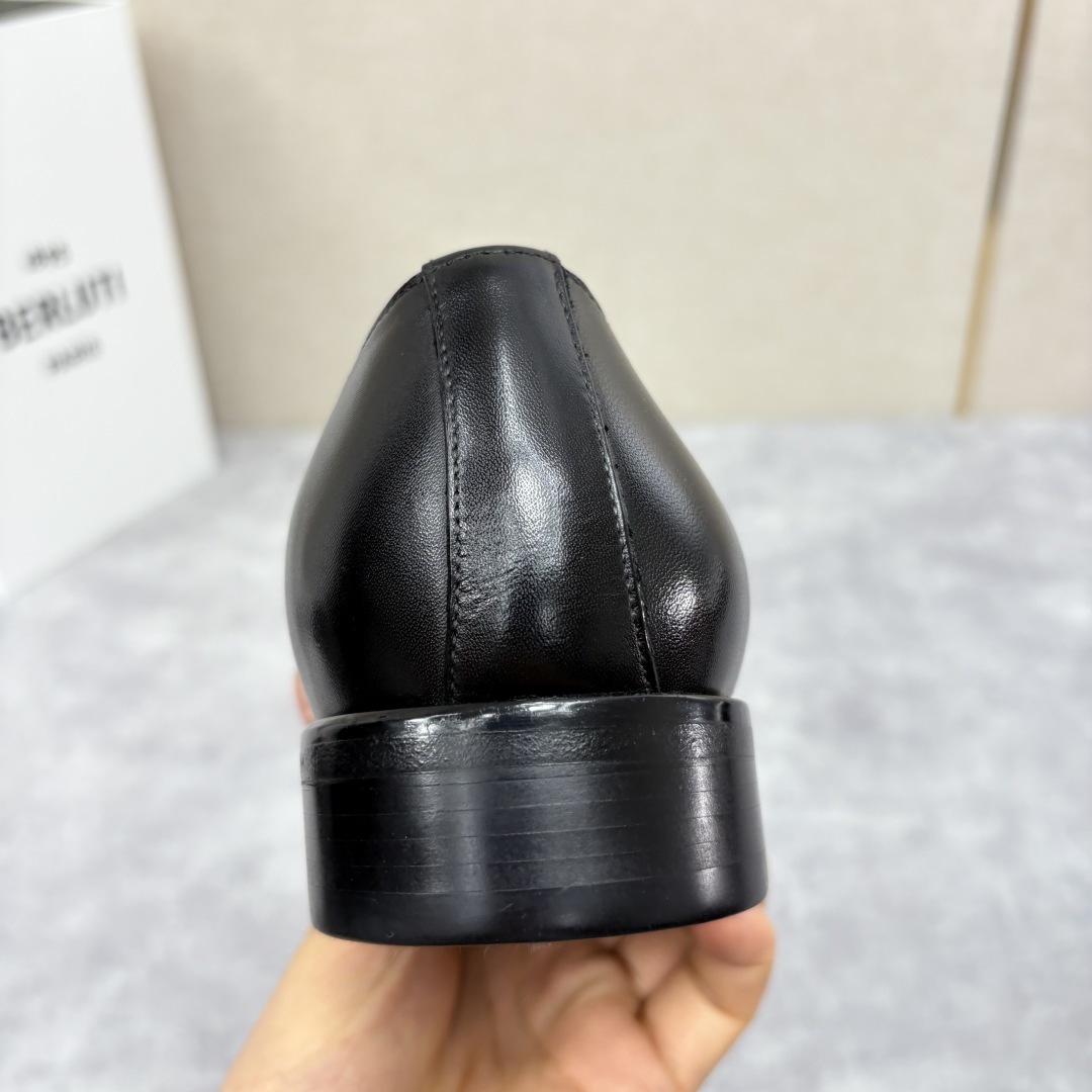 💋 💍 Burlut* 布鲁提 手工擦色牛皮牛津鞋 男 士正装鞋皮鞋👞 此款系带浅口鞋采用进口牛皮/