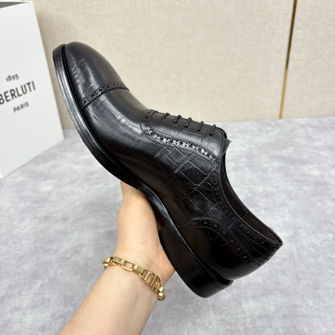 💋 💍 Burlut* 布鲁提 手工擦色牛皮牛津鞋 男 士正装鞋皮鞋👞 此款系带浅口鞋采用进口牛皮/