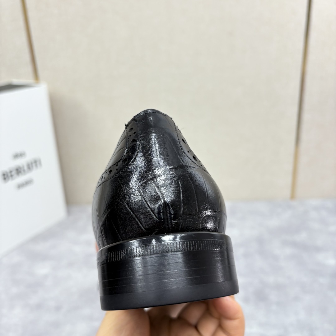 💋 💍 Burlut* 布鲁提 手工擦色牛皮牛津鞋 男 士正装鞋皮鞋👞 此款系带浅口鞋采用进口牛皮/