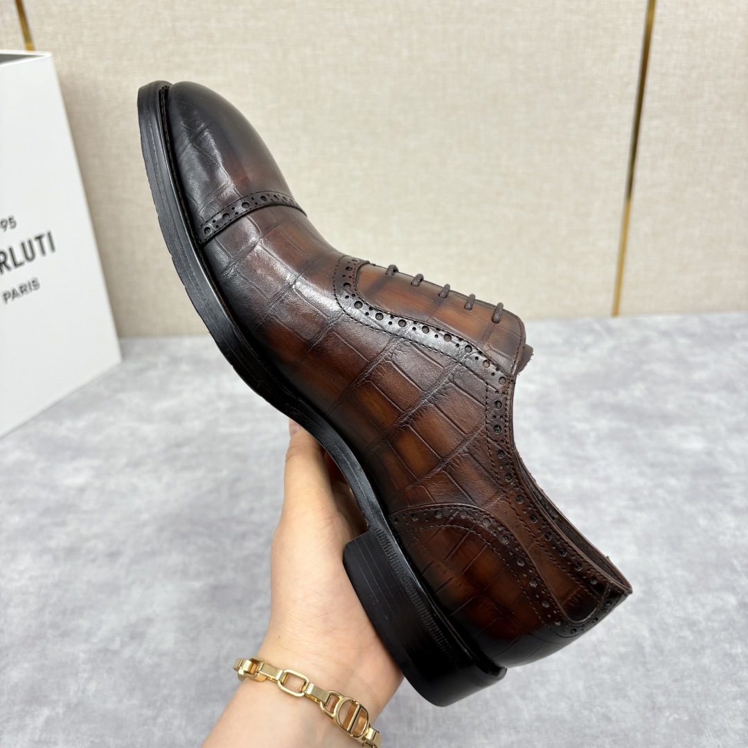 💋 💍 Burlut* 布鲁提 手工擦色牛皮牛津鞋 男 士正装鞋皮鞋👞 此款系带浅口鞋采用进口牛皮/