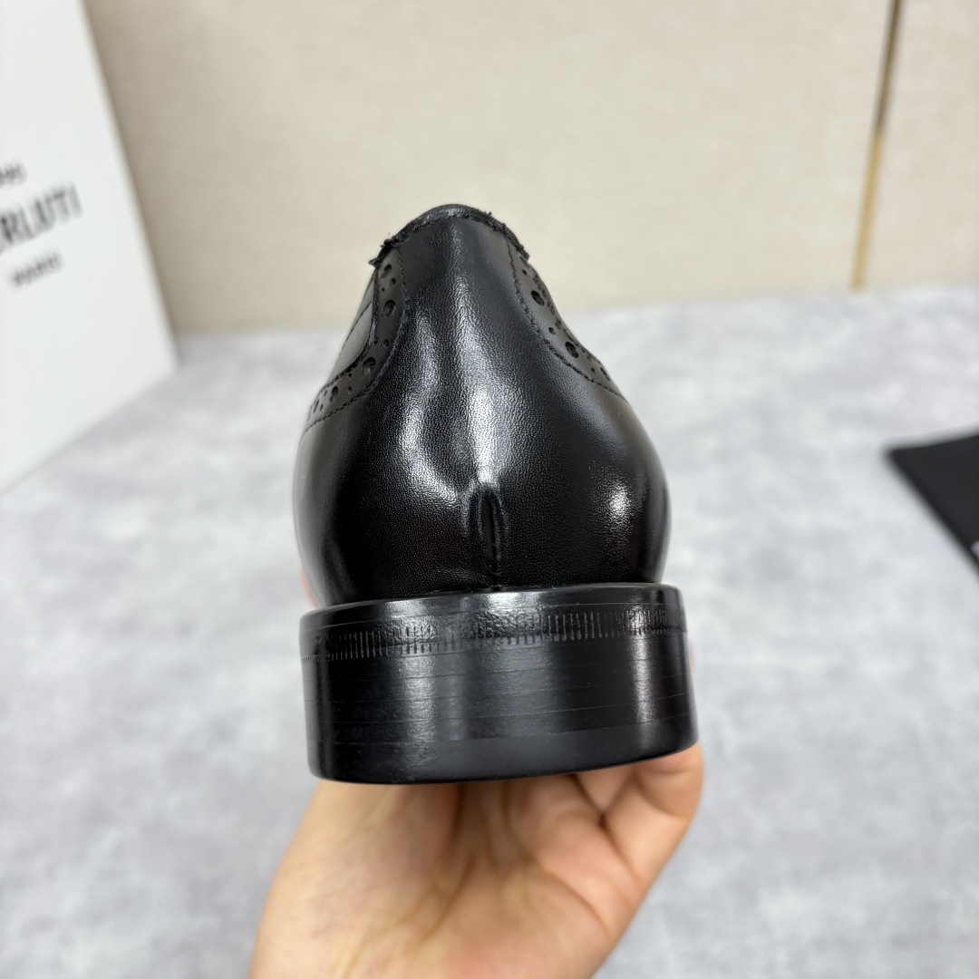 💋 💍 Burlut* 布鲁提 手工擦色牛皮牛津鞋 男 士正装鞋皮鞋👞 此款系带浅口鞋采用进口牛皮/