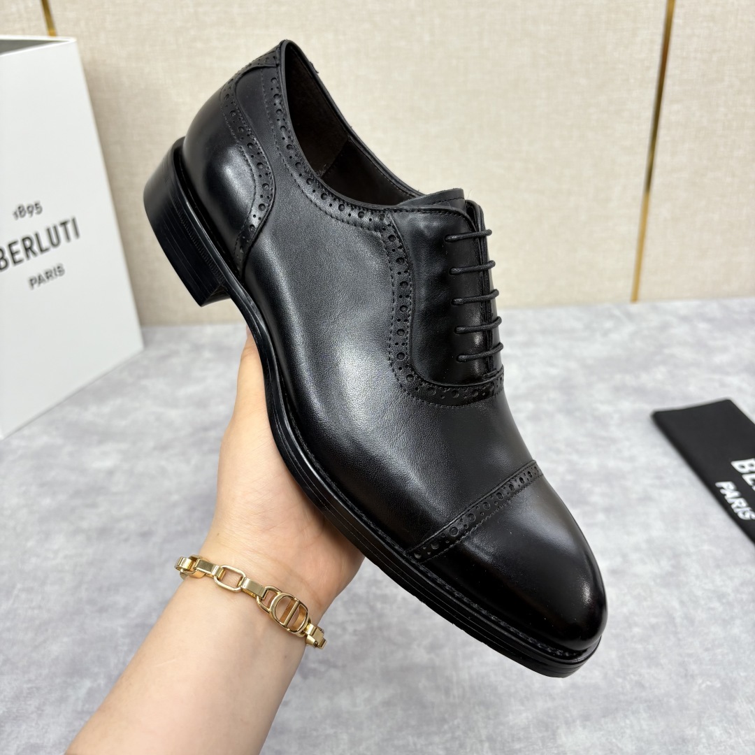 💋 💍 Burlut* 布鲁提 手工擦色牛皮牛津鞋 男 士正装鞋皮鞋👞 此款系带浅口鞋采用进口牛皮/