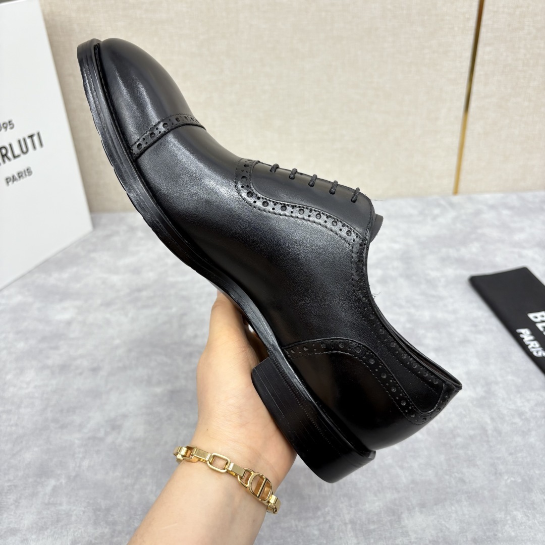 💋 💍 Burlut* 布鲁提 手工擦色牛皮牛津鞋 男 士正装鞋皮鞋👞 此款系带浅口鞋采用进口牛皮/