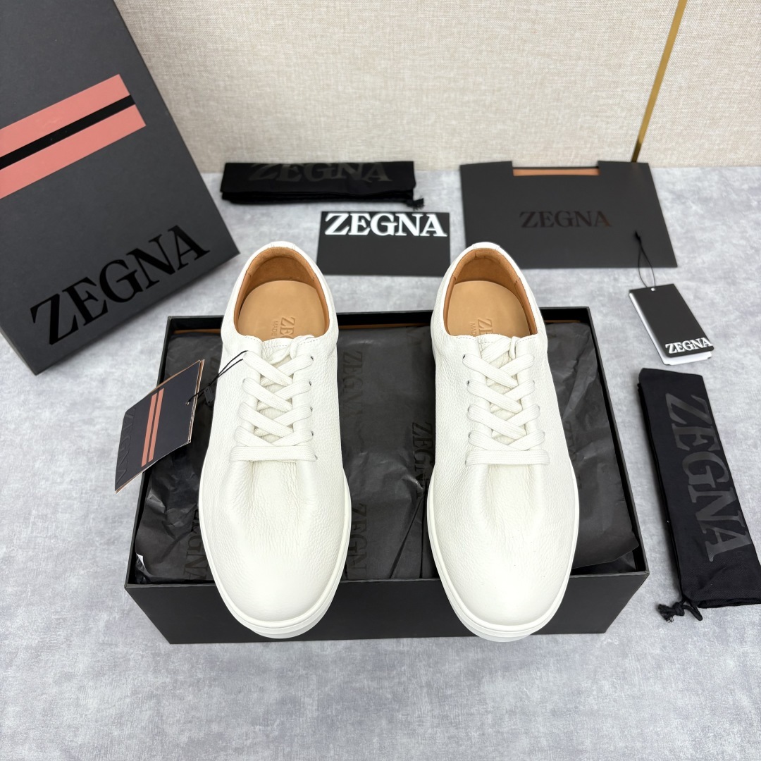 💋💍 Zegn* 杰尼-亚 SECONDSKIN 厚底休闲运动鞋 这款粒面低帮运动鞋质感柔软。