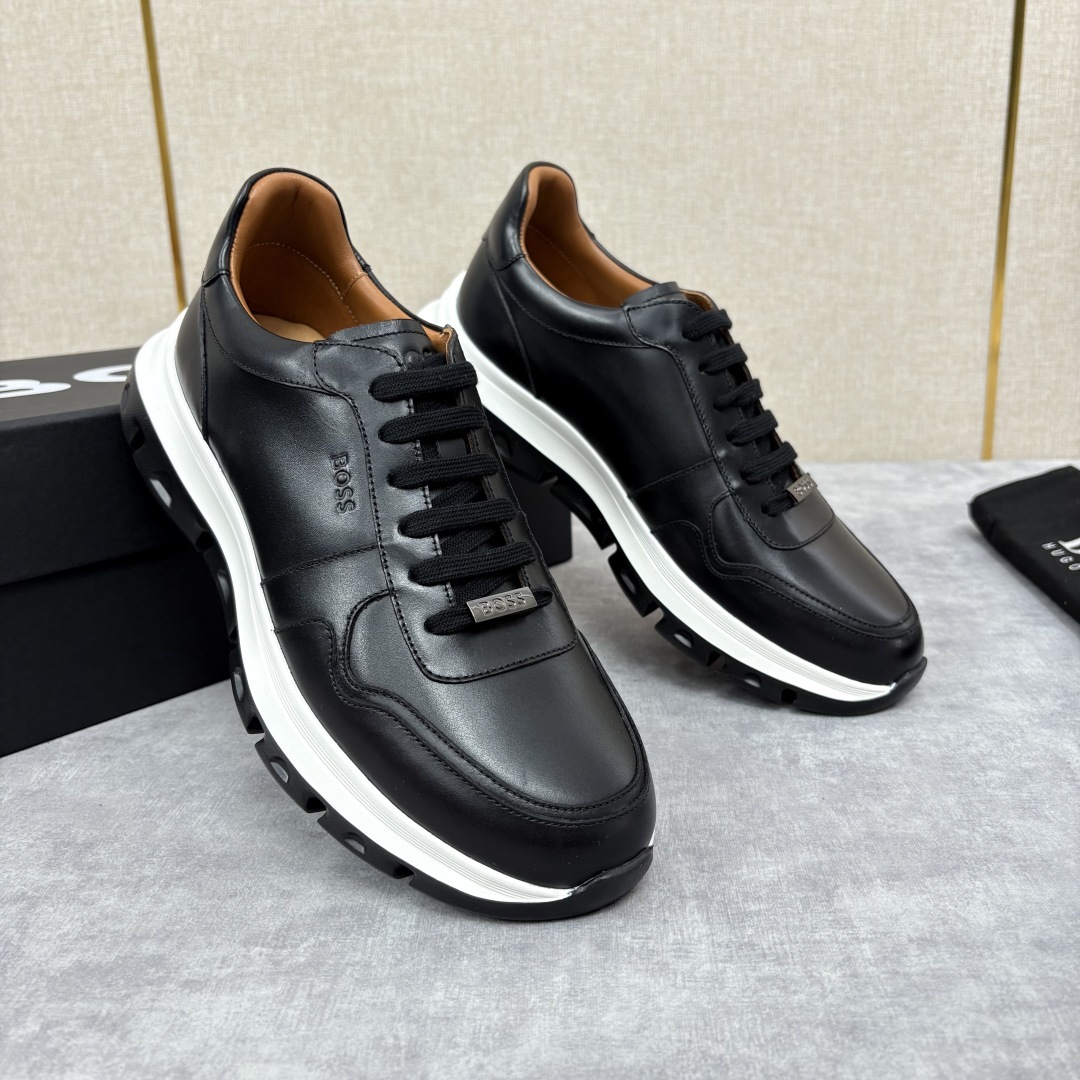 💋💍 HUGO BOSS LEATHER TRAINERS WITH RUBBER OUTSOLE 领