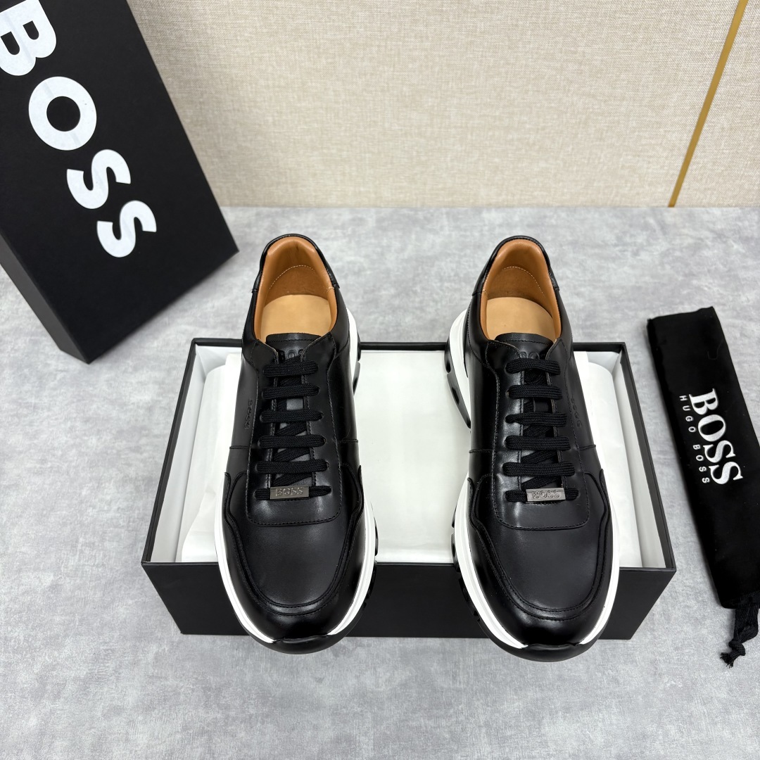 💋💍 HUGO BOSS LEATHER TRAINERS WITH RUBBER OUTSOLE 领