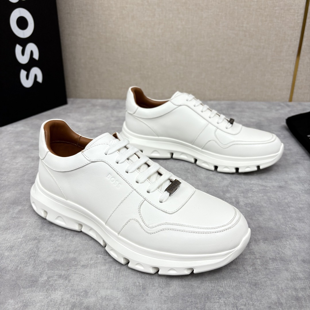 💋💍 HUGO BOSS LEATHER TRAINERS WITH RUBBER OUTSOLE 领