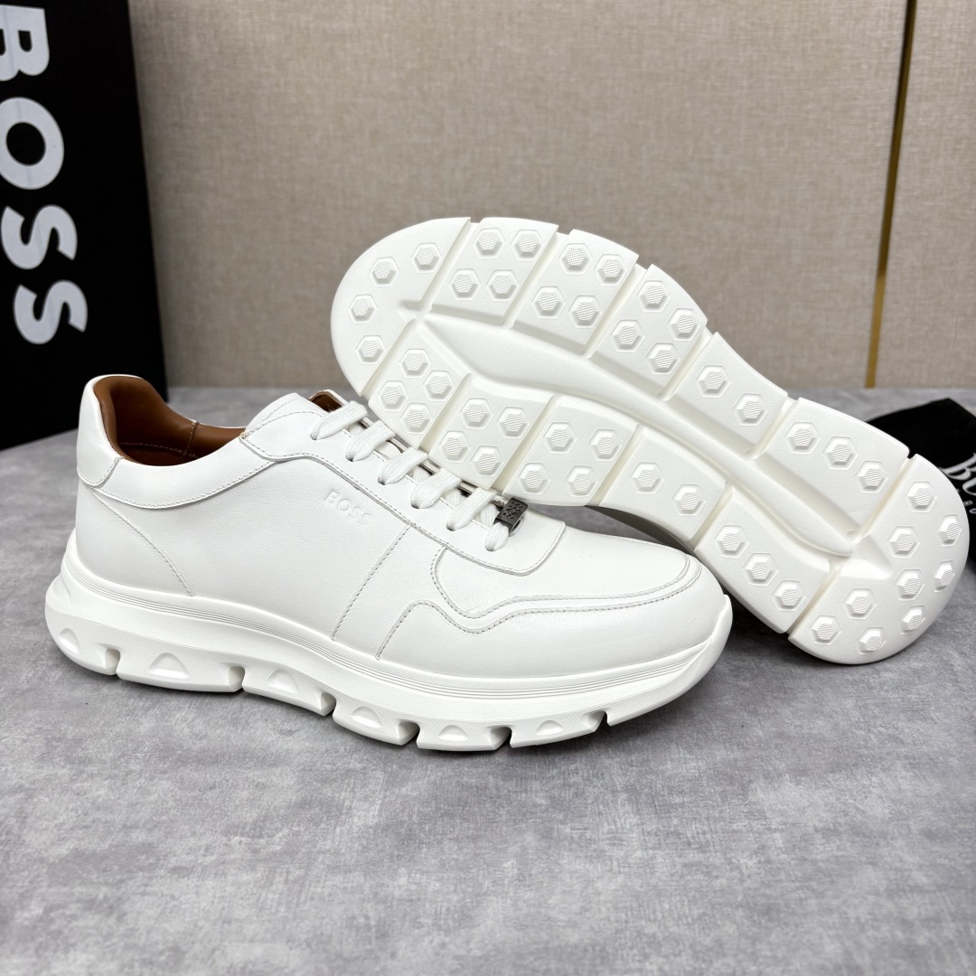 💋💍 HUGO BOSS LEATHER TRAINERS WITH RUBBER OUTSOLE 领