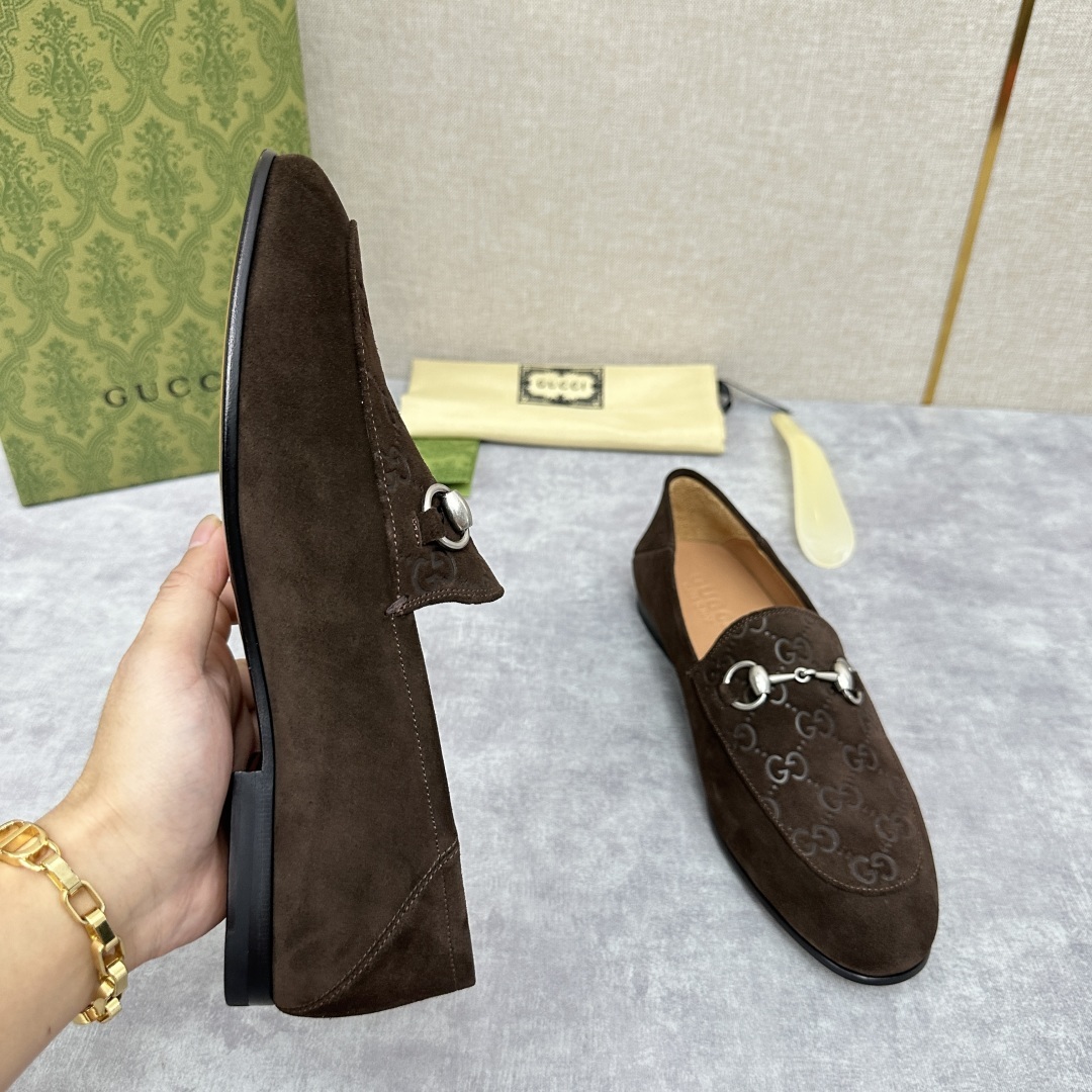 💋💍G家新品 GUCC* 古~ Jordaan系列男士马衔扣改色乐福鞋皮鞋 官方7,600 采用进