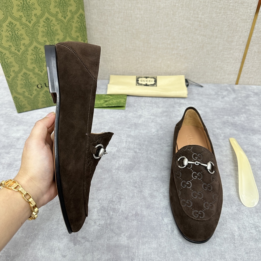 💋💍G家新品 GUCC* 古~ Jordaan系列男士马衔扣改色乐福鞋皮鞋 官方7,600 采用进