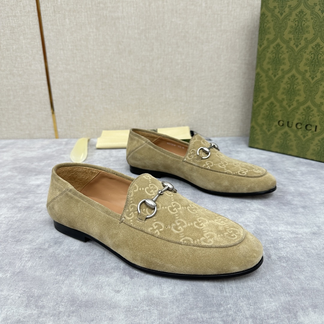 💋💍G家新品 GUCC* 古~ Jordaan系列男士马衔扣改色乐福鞋皮鞋 官方7,600 采用进