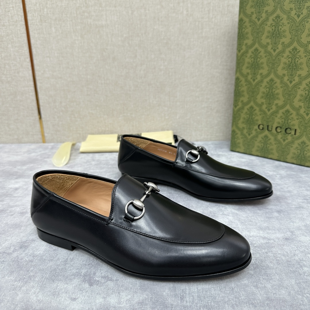 💋💍G家新品 GUCC* 古~ Jordaan系列男士马衔扣改色乐福鞋皮鞋 官方7,600 采用进