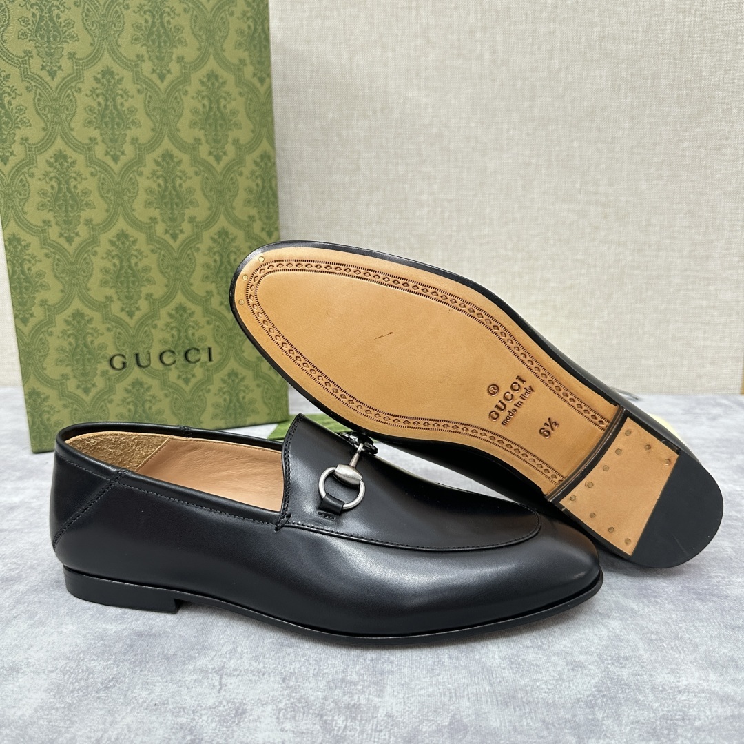 💋💍G家新品 GUCC* 古~ Jordaan系列男士马衔扣改色乐福鞋皮鞋 官方7,600 采用进