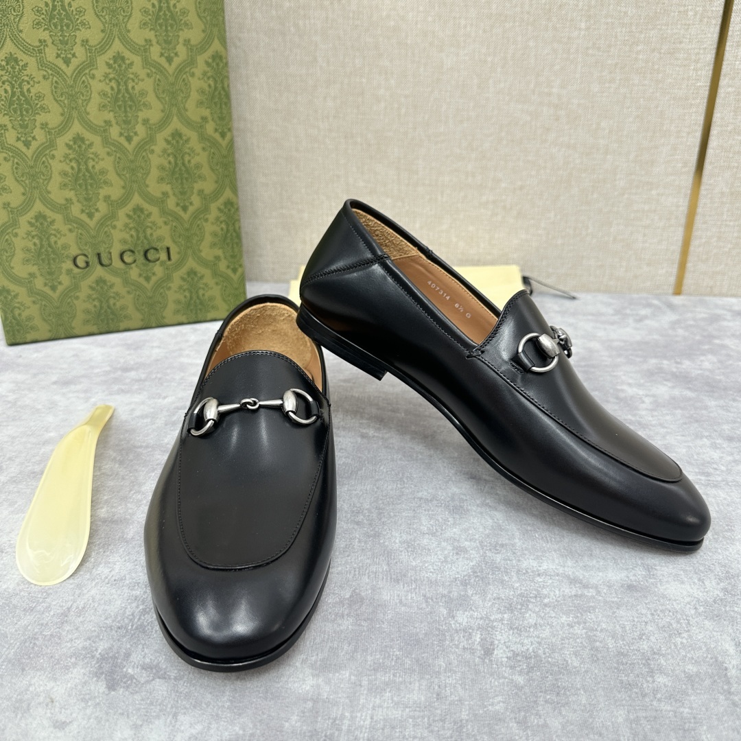💋💍G家新品 GUCC* 古~ Jordaan系列男士马衔扣改色乐福鞋皮鞋 官方7,600 采用进