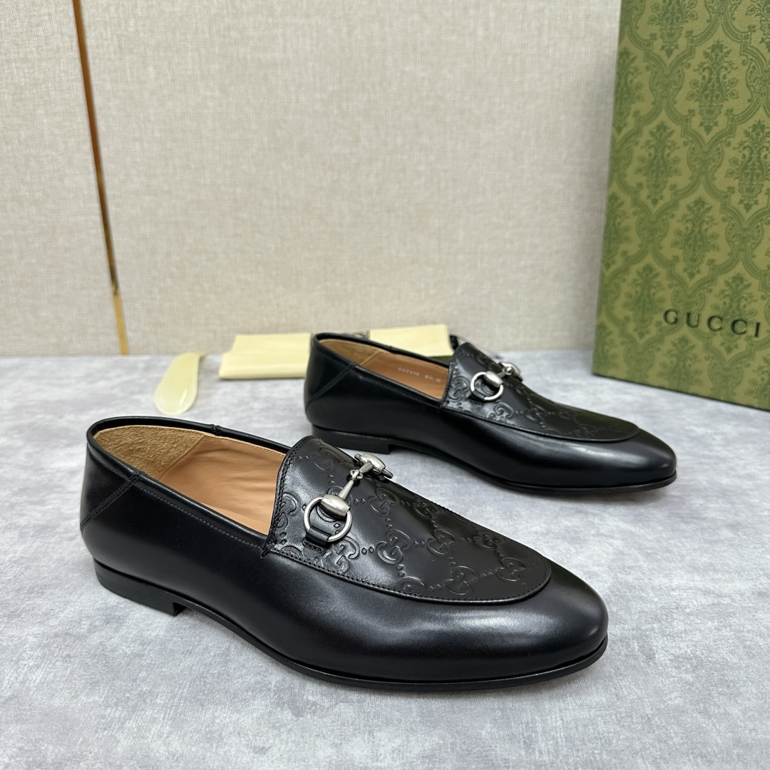 💋💍G家新品 GUCC* 古~ Jordaan系列男士马衔扣改色乐福鞋皮鞋 官方7,600 采用进
